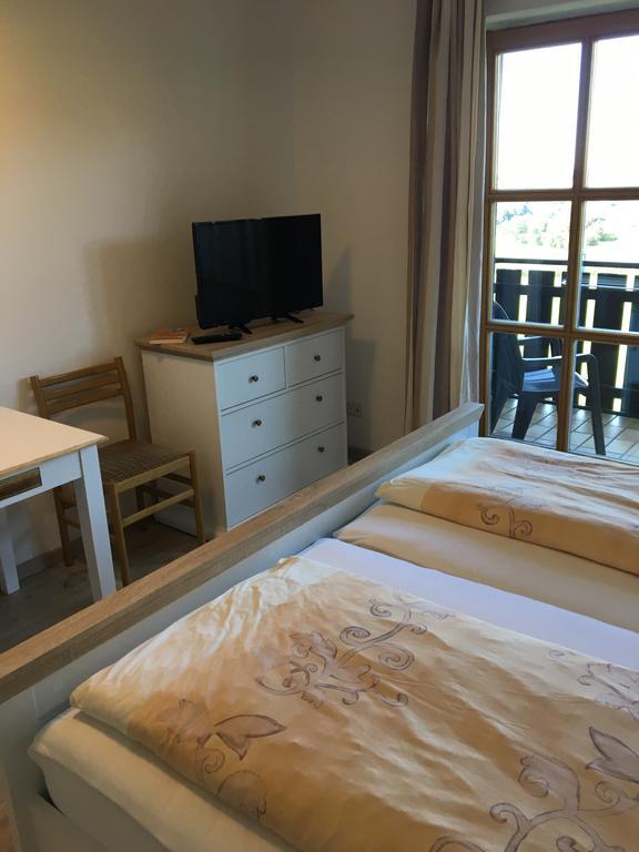 Landhaus Rassreuth 하우젠베르크 외부 사진